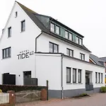 Tide42 Hotel *